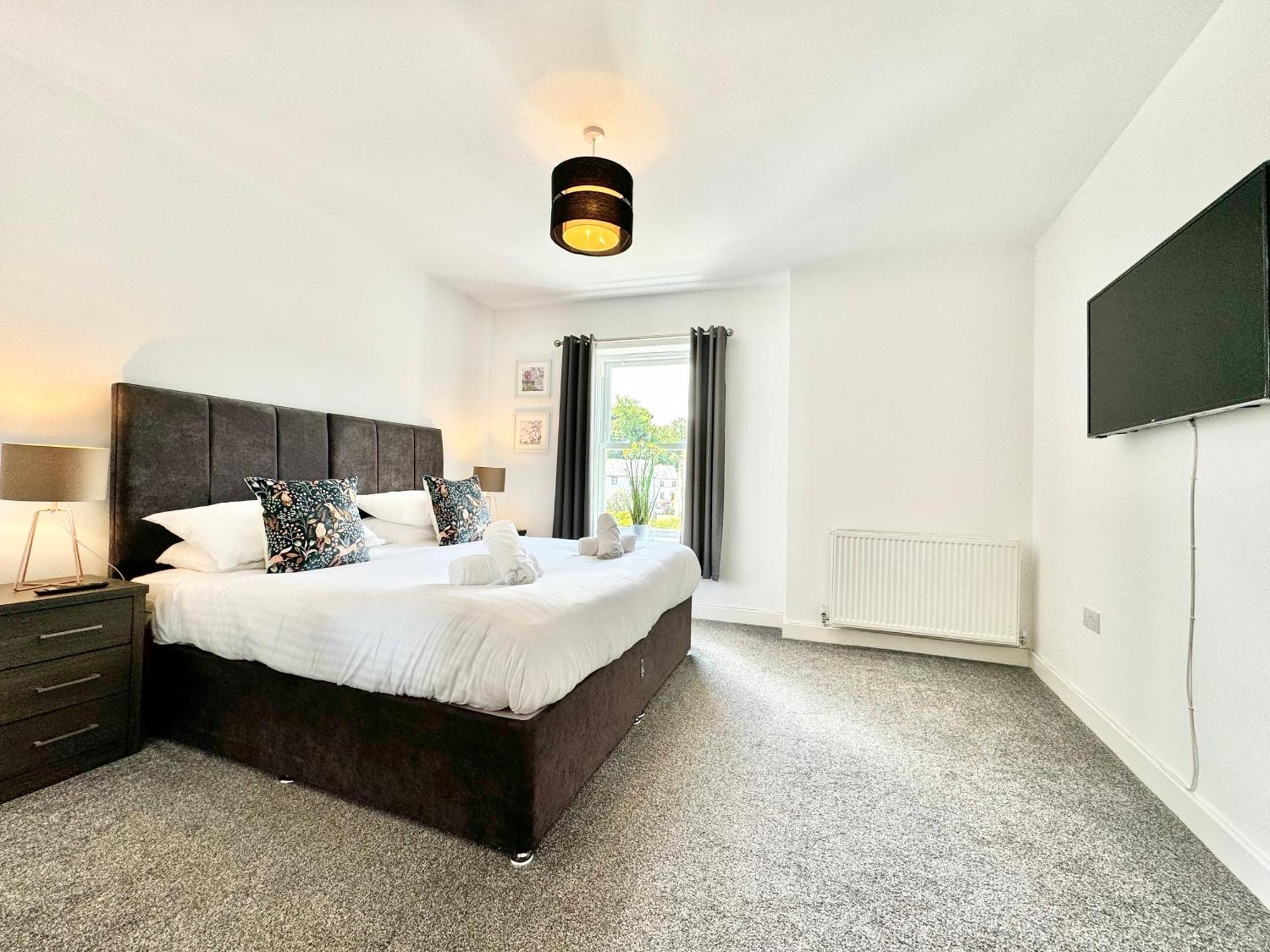 Ferienhaus The Kipling Inn, 4 - Bed, Sleeps 7, Pets Welcome *